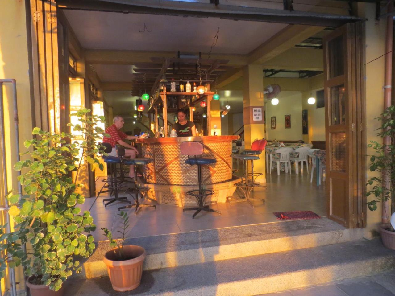 Hotel Sulu Plaza Manoc-Manoc Zewnętrze zdjęcie